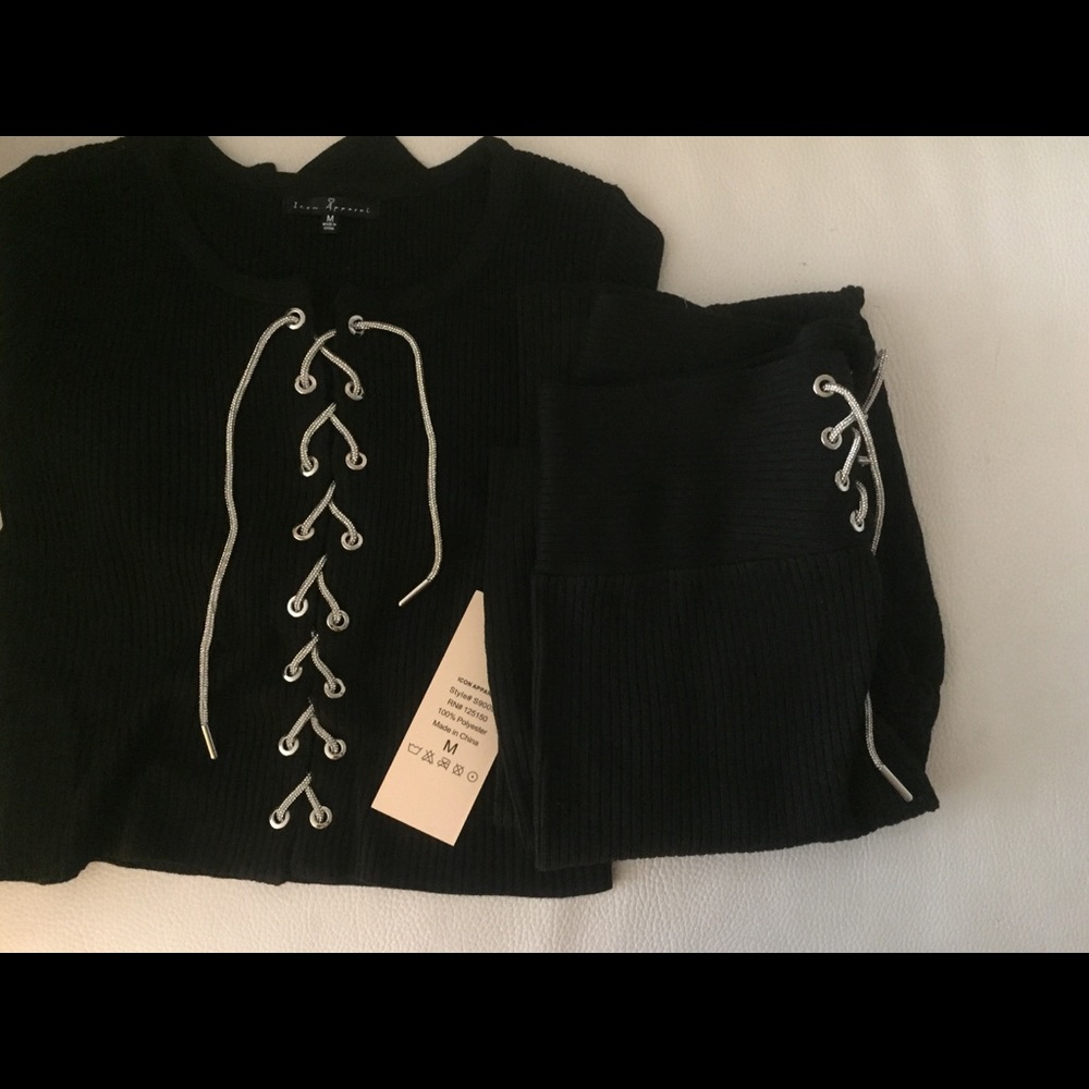 Black 2Pc Set